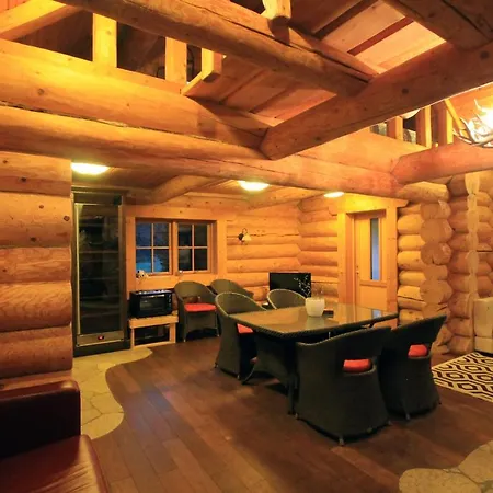 Dağ evi Excellent Log House With A Sauna In Lahemaa!